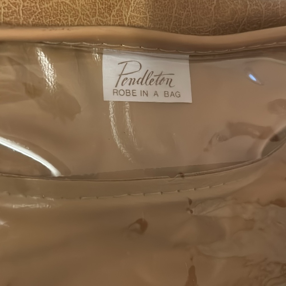 Pendleton “Robe in a bag” - Picture 6 of 7